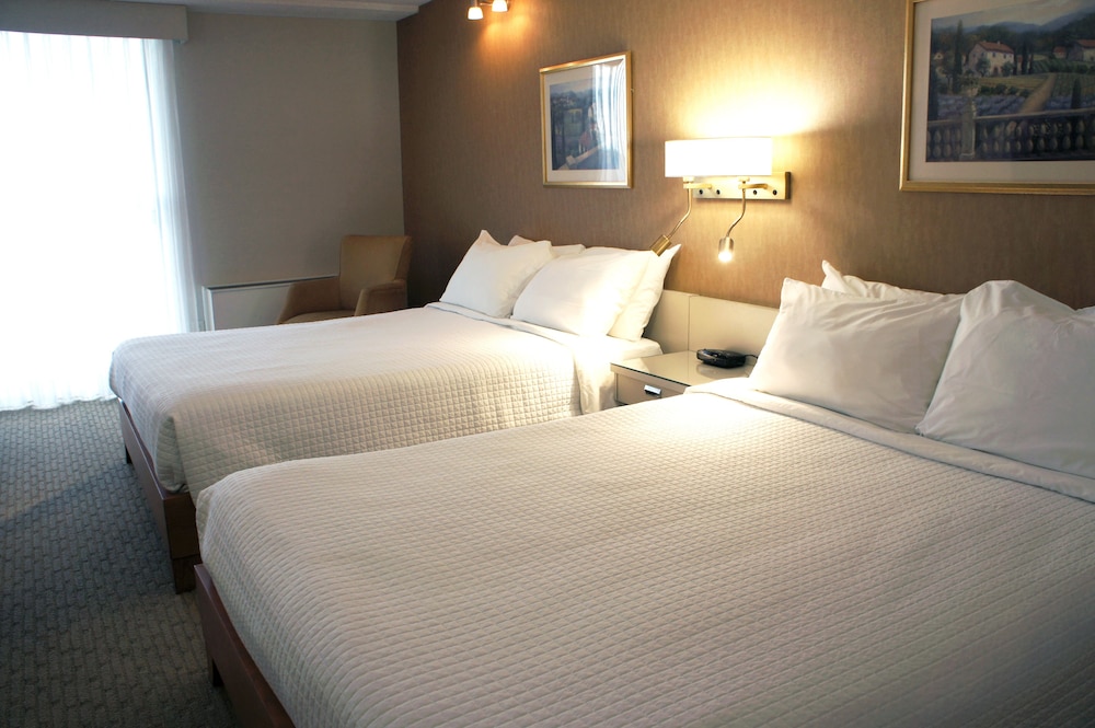 Room, 2 Queen Beds