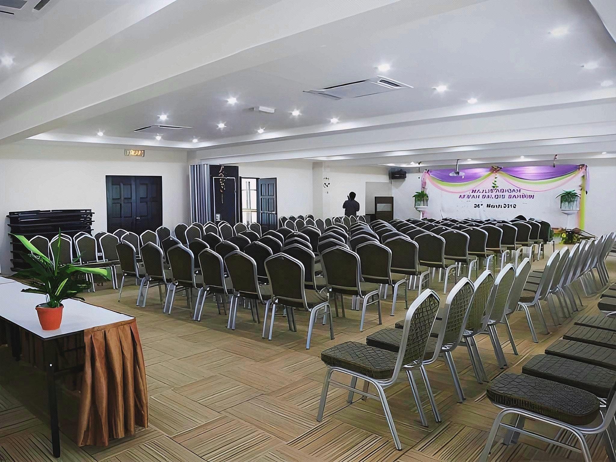 LA Hotel Tawau 24/24
