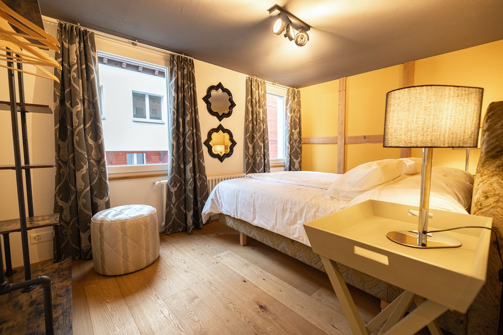 Home Hotel Arosa 12/50