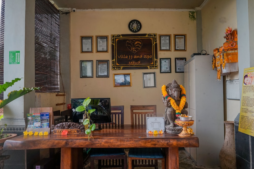 Villa Jj And Spa Ubud 68/80