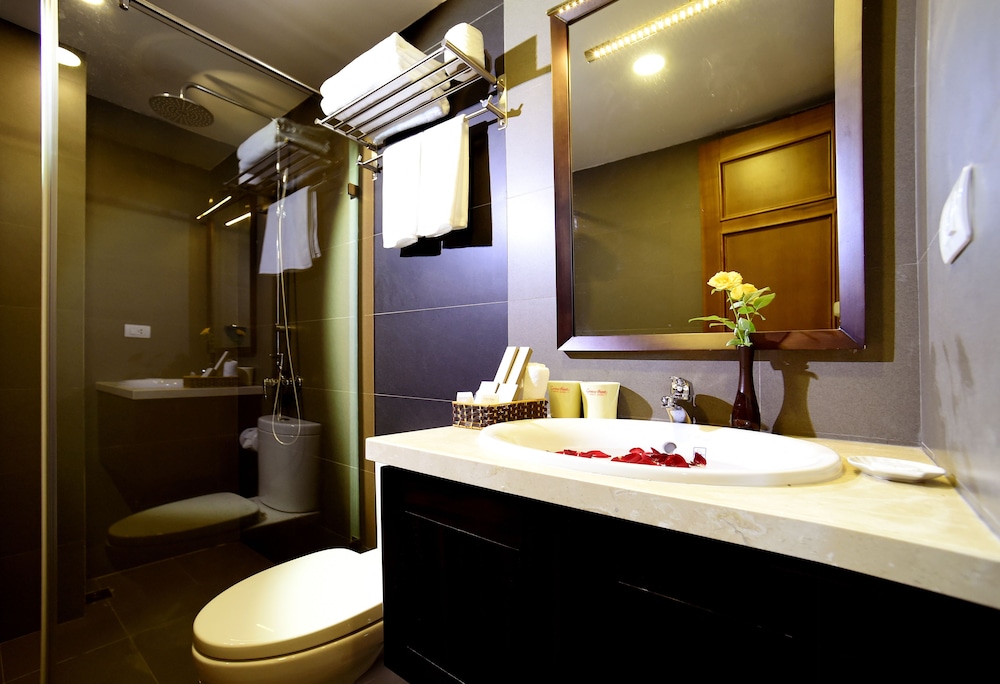 CENTRE POINT HANOI HOTEL 20/62