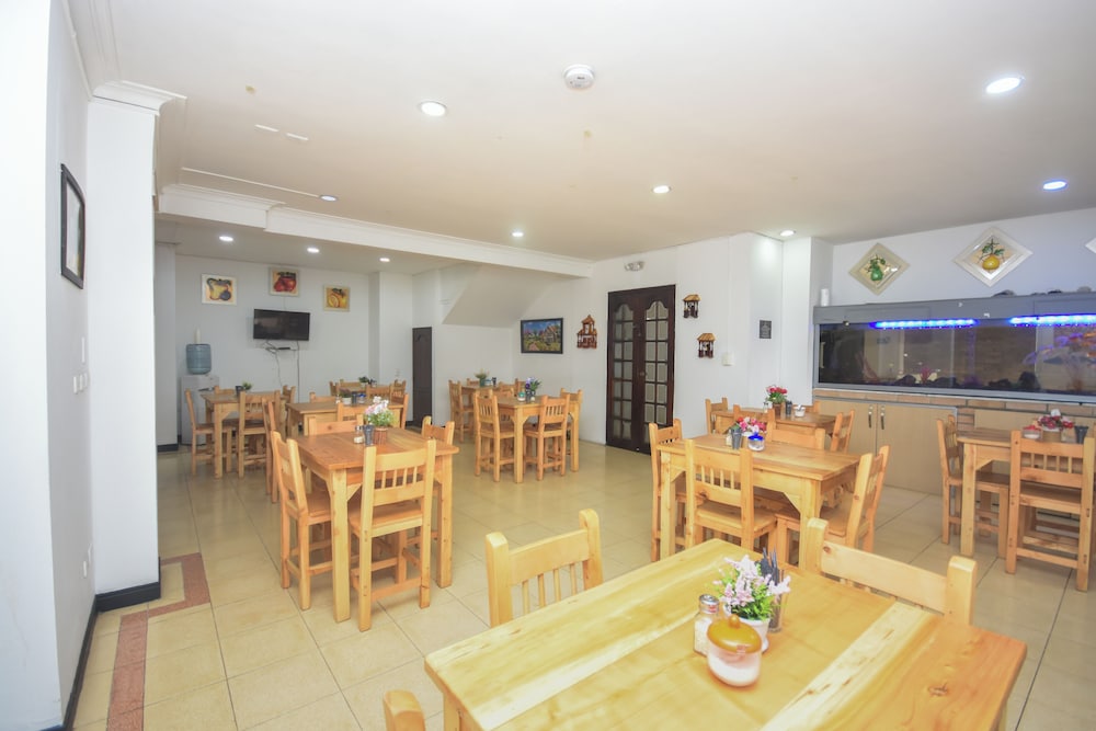 Estadio Real Hotel 33/43
