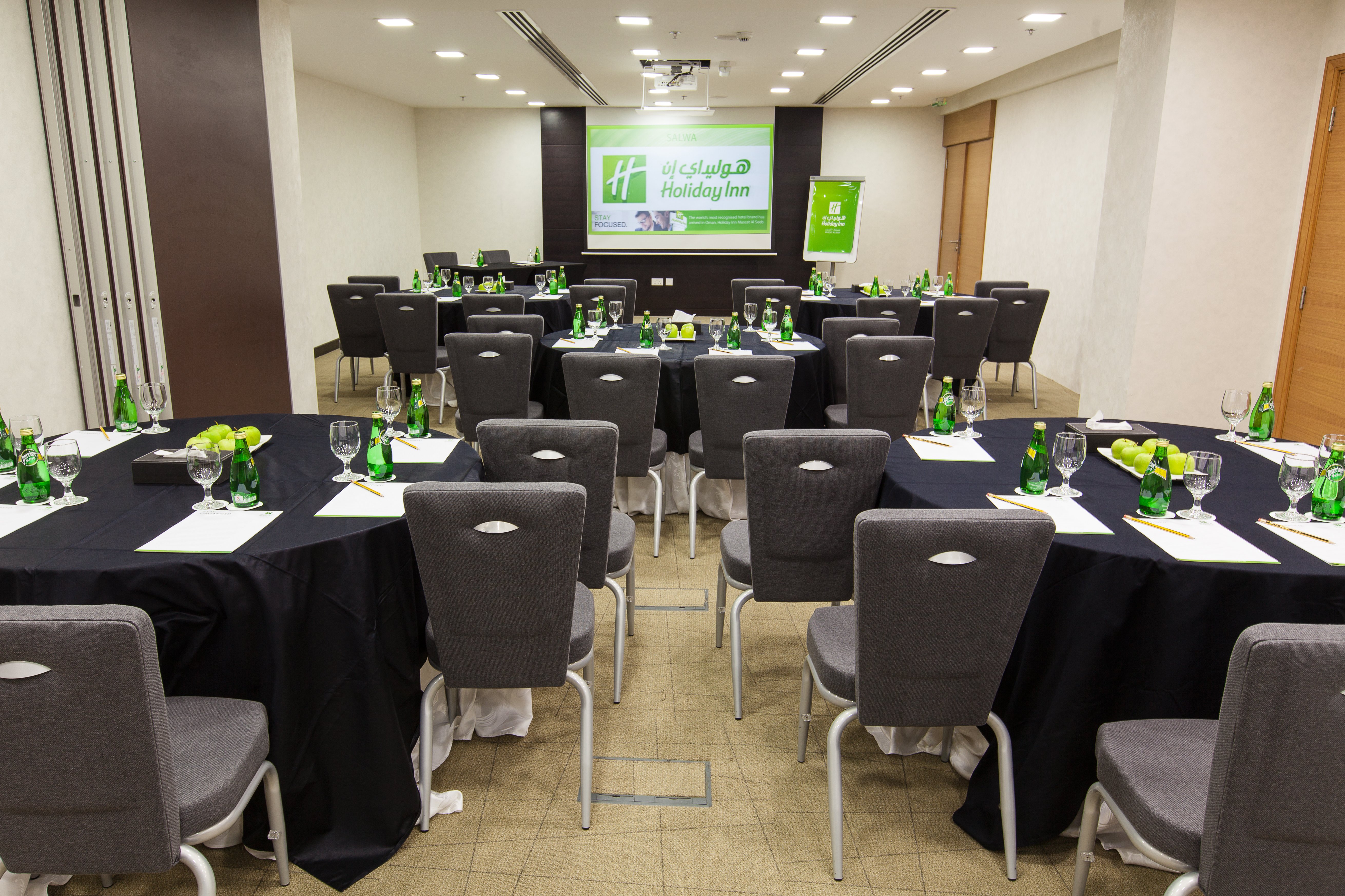 Holiday Inn Muscat al Seeb by IHG 62/73