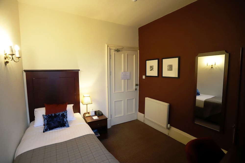 BEN WYVIS HOTEL 24/58