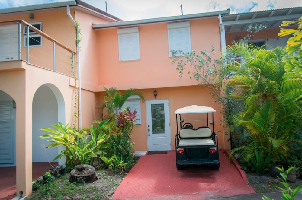 HBK Villa Rentals 4/36
