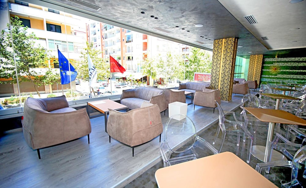 Hotel Palace Vlore 28/48