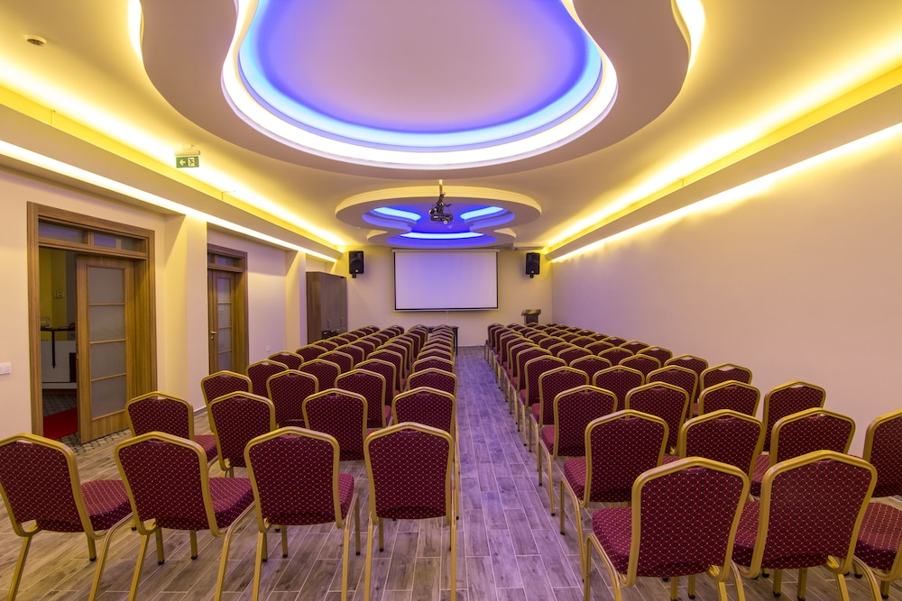 TELMESSOS HOTEL 42/58