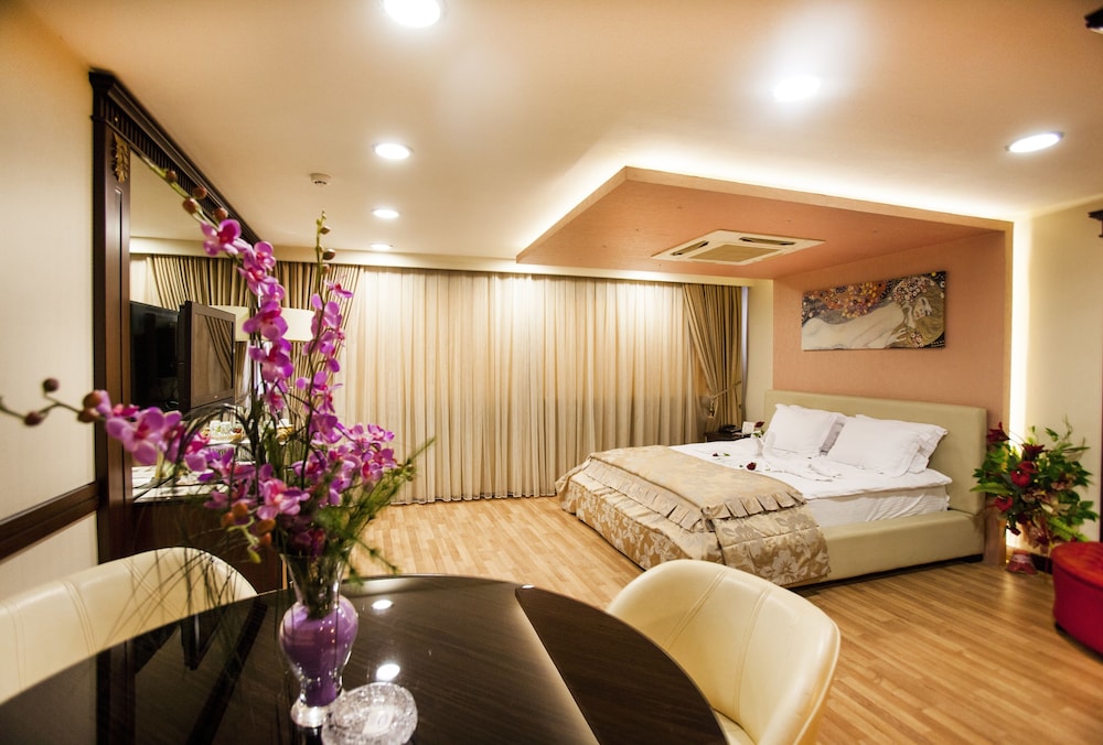 Adana Erten Otel 14/48