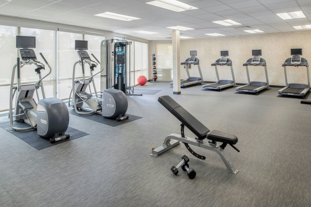 Courtyard by Marriott Houston City Place 28/50