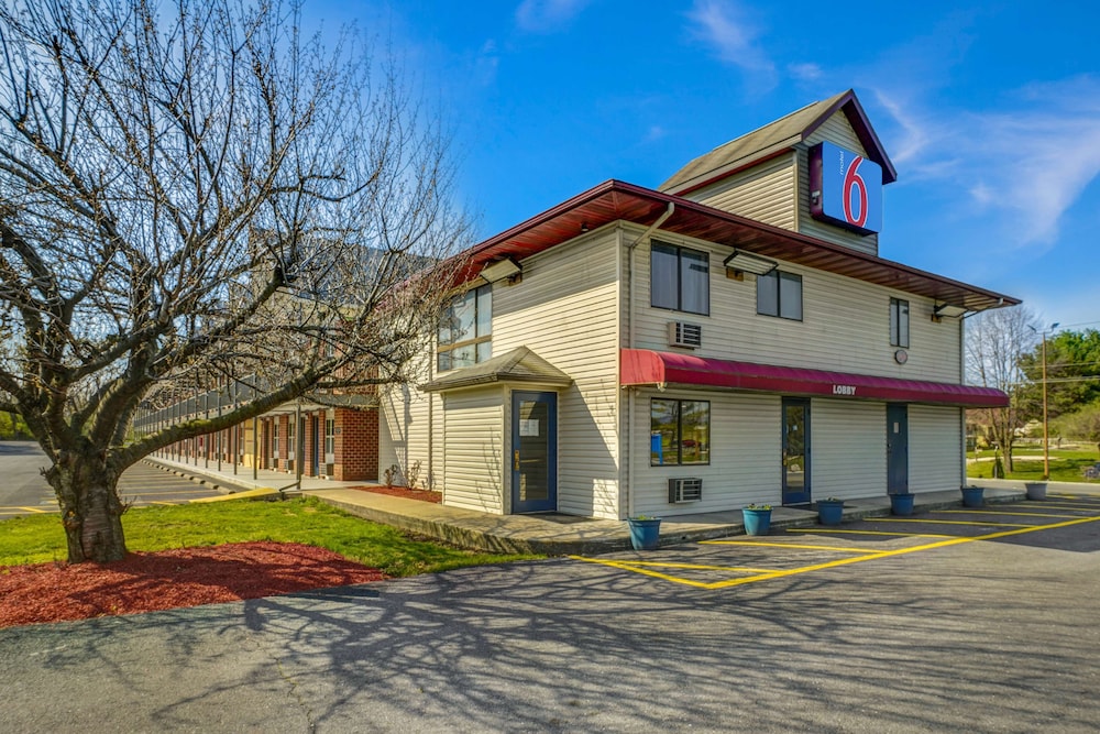 Motel6 Carlisle, PA - Cumberland Valley 41/42