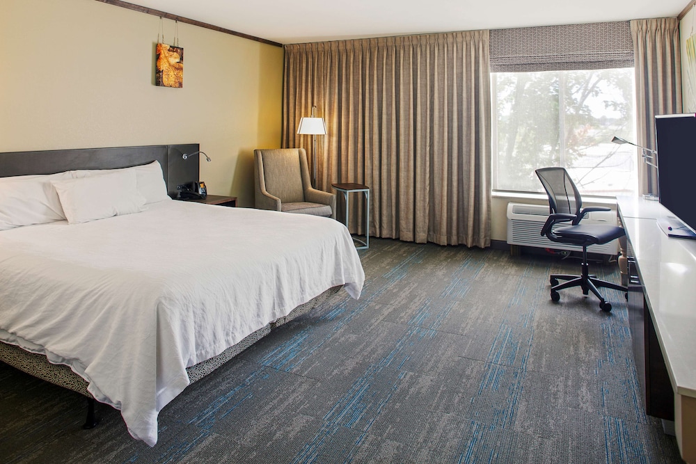 Hilton Garden Inn Bentonville Hotel 15/62
