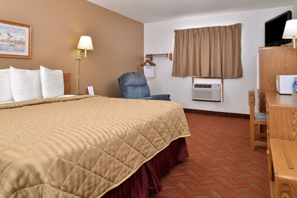 Americas Best Value Inn & Suites-Sidney 16/37