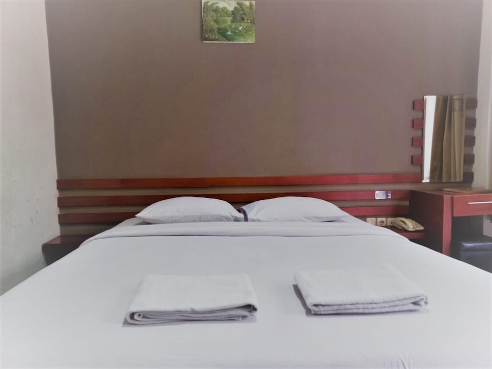 N Hotel 29/44