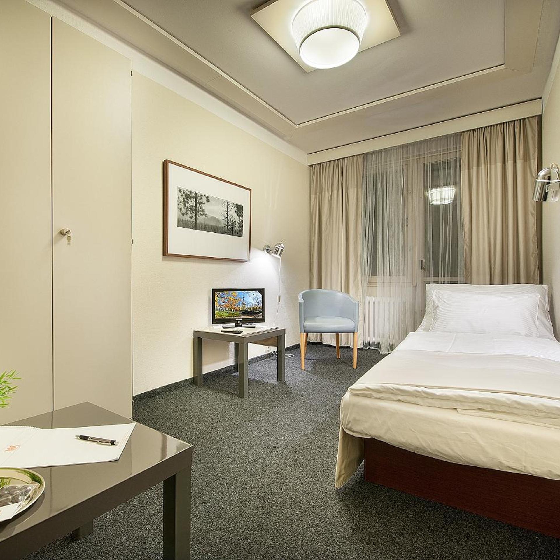 Hotel Kladno 15/50