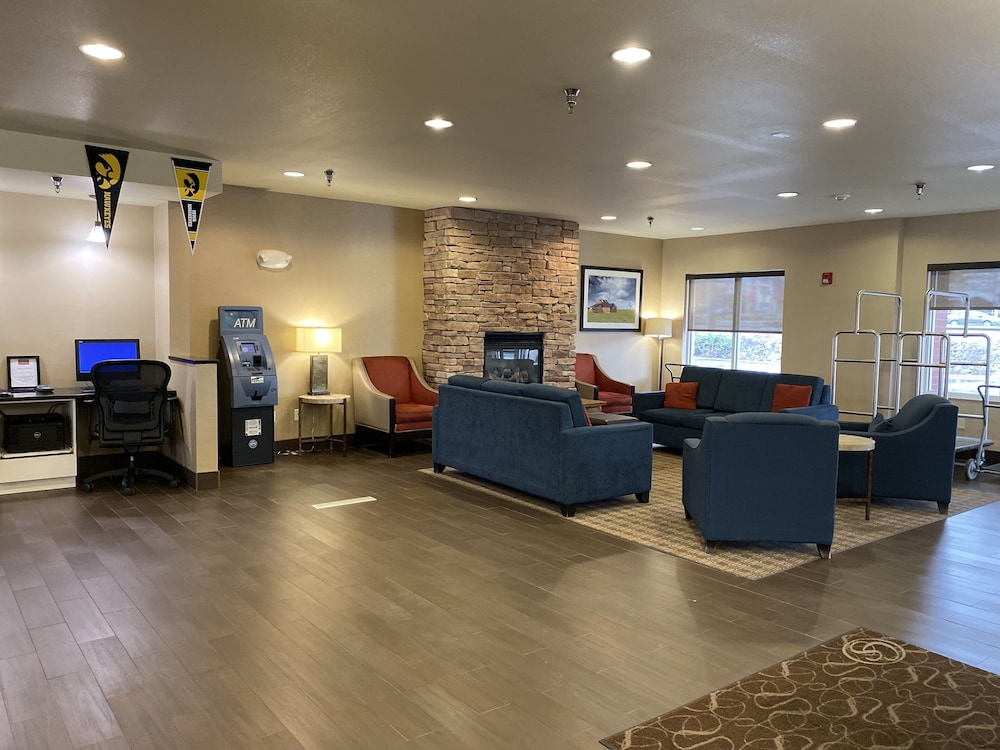 Comfort Suites Coralville 6/37