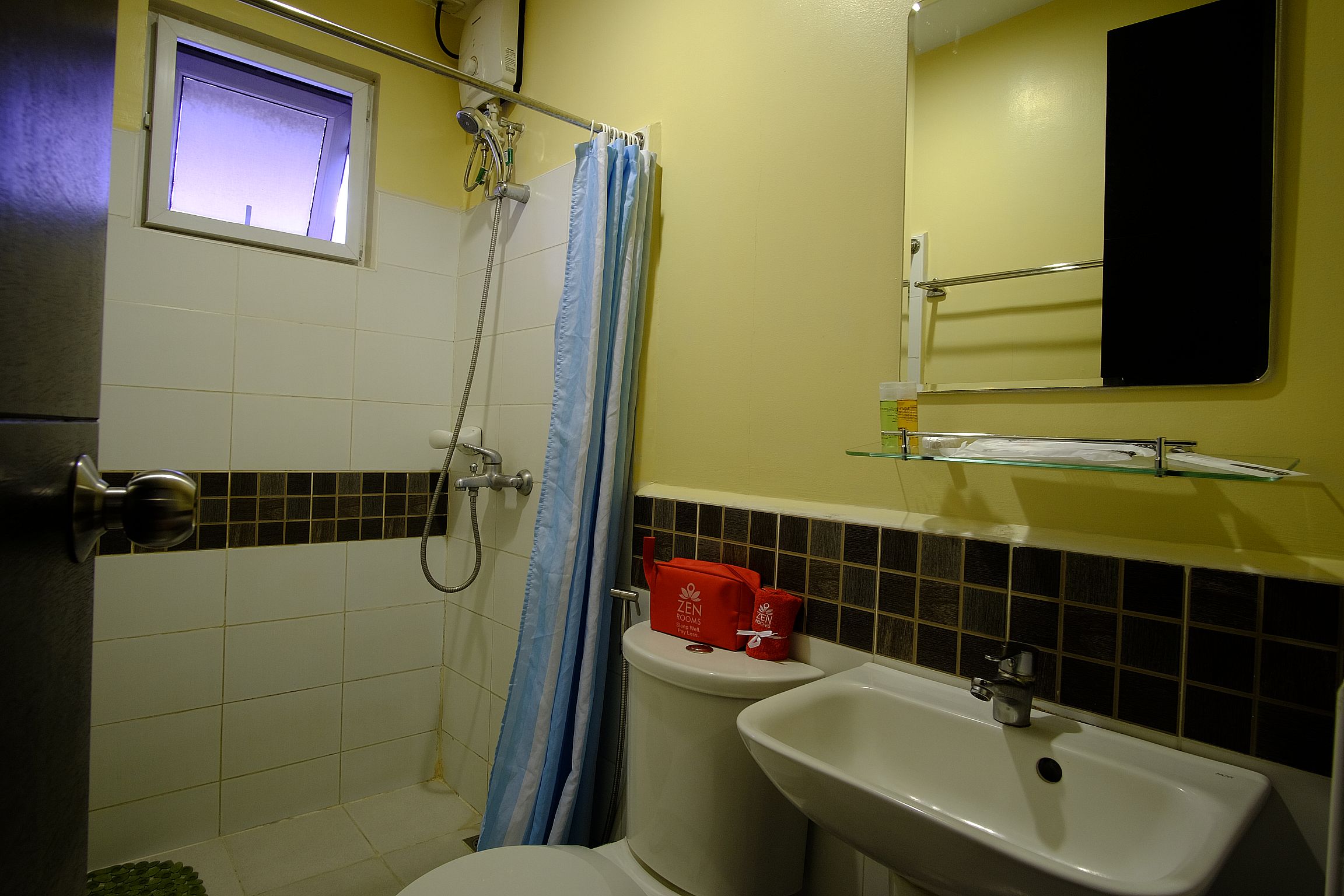 Zen Rooms Ortigas Estancia 13/15