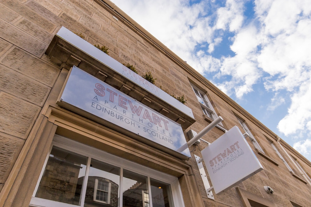 Stewart by Heeton Concept Aparthotel Edinburgh photo4