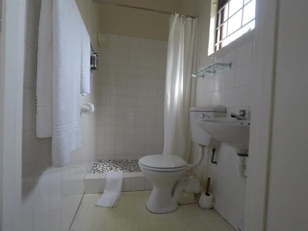 Selborne Bed And Breakfast 44/50