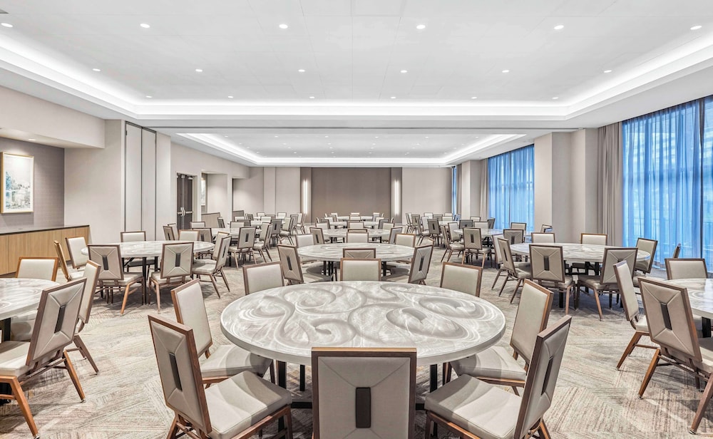 Hyatt Place Houston Medical Center 33/38