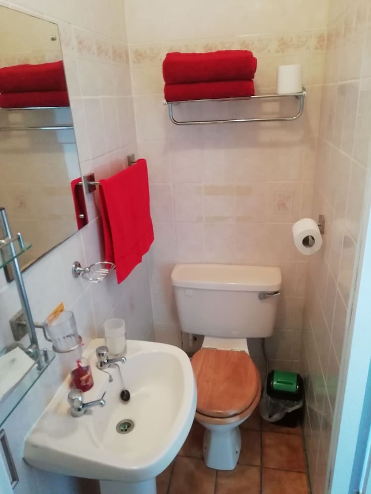 Trianon Guest House 30/30