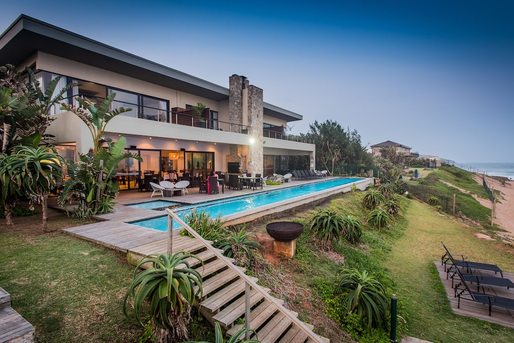 Canelands Beach Club 42/50