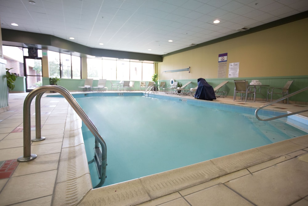 swimming pool spa