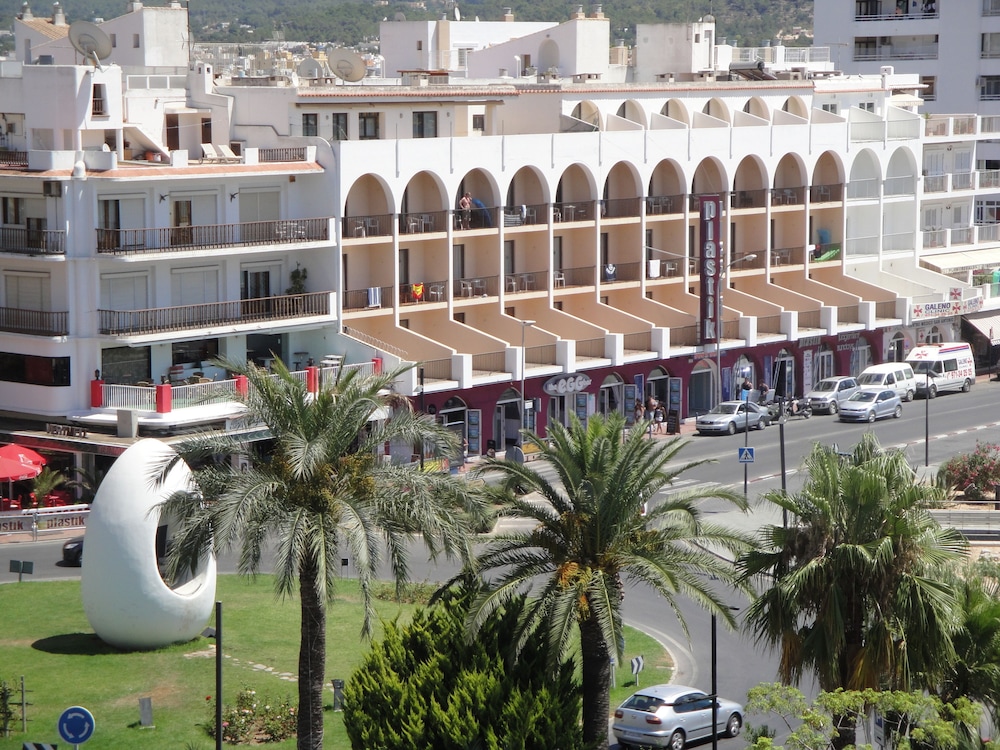The White Apartments by Ibiza Feeling - Adults Only 4/50