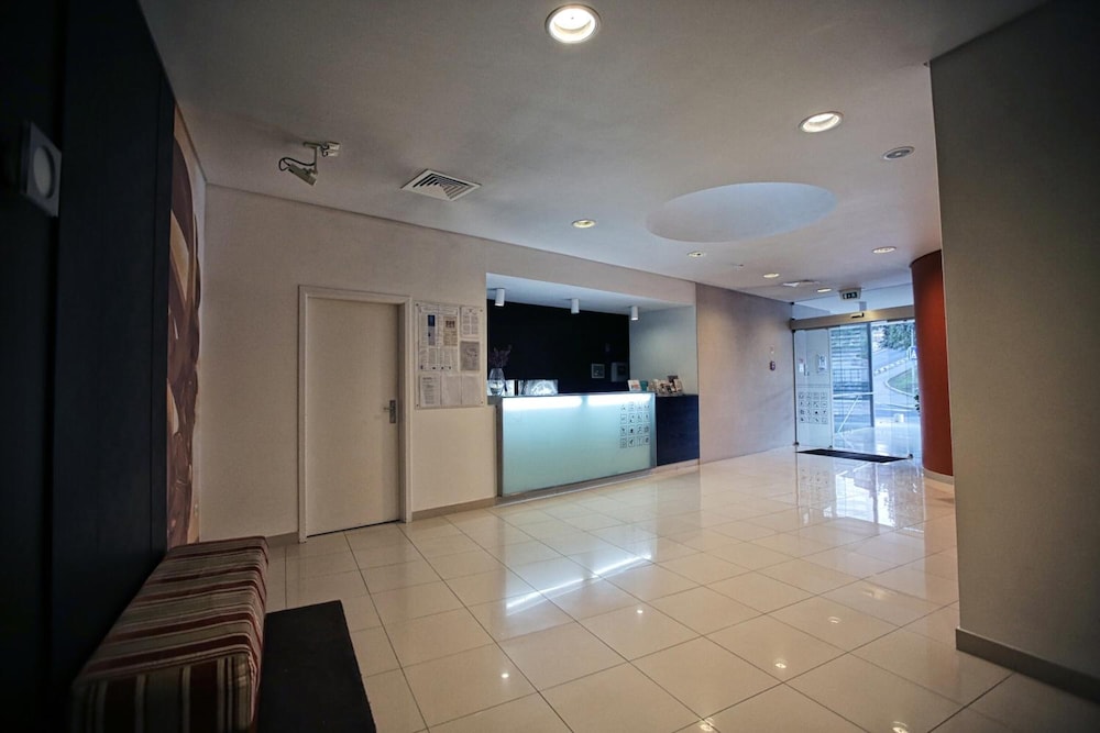 Hotel Recinto 7/28