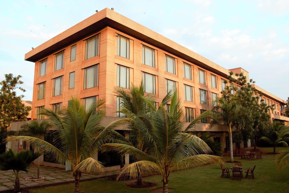 HYATT PLACE HAMPI 10/78