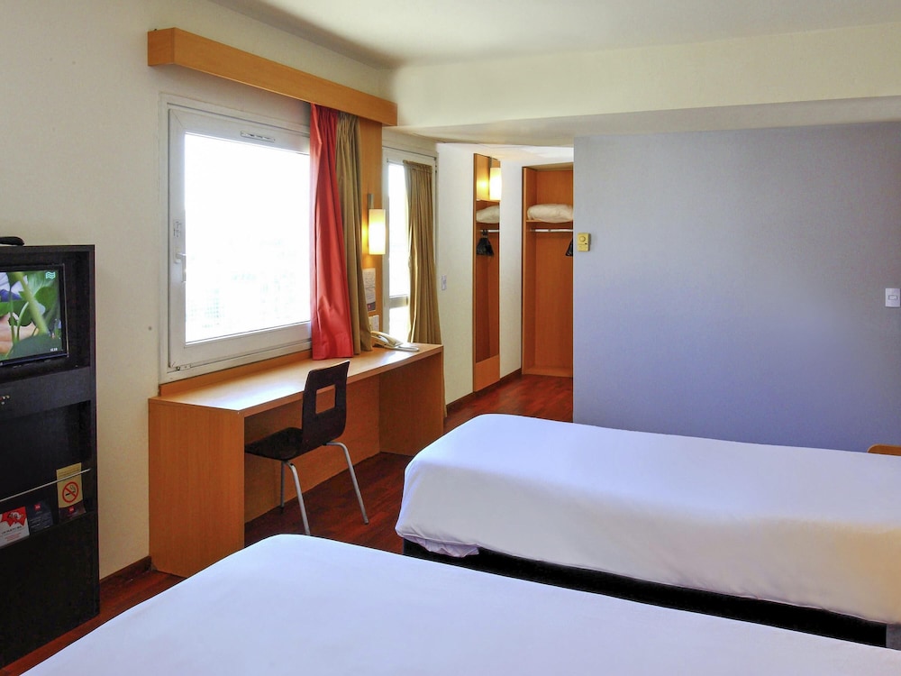 Ibis Buenos Aires Congreso in BUENOS AIRES