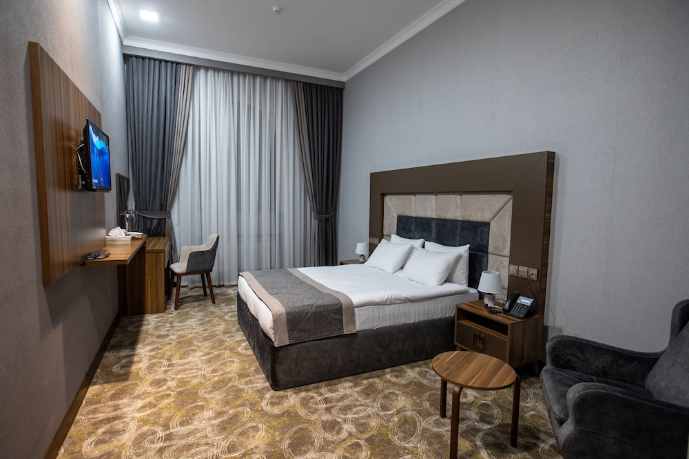 Volga Hotel Baku 15/32