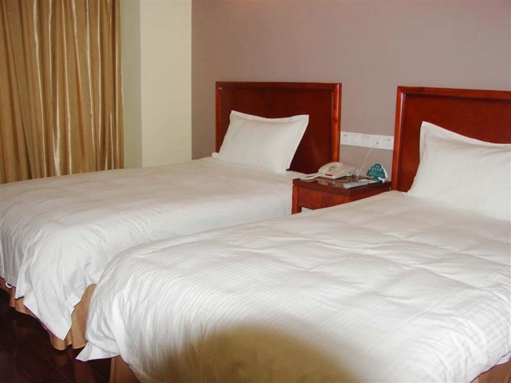 GreenTree Inn Nanjing Shanxi Road Cloth Market Hotel 11/27