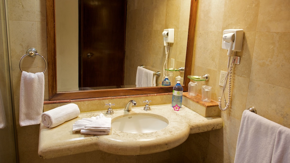 Las Palmas By The Sea All Inclusive 48/50