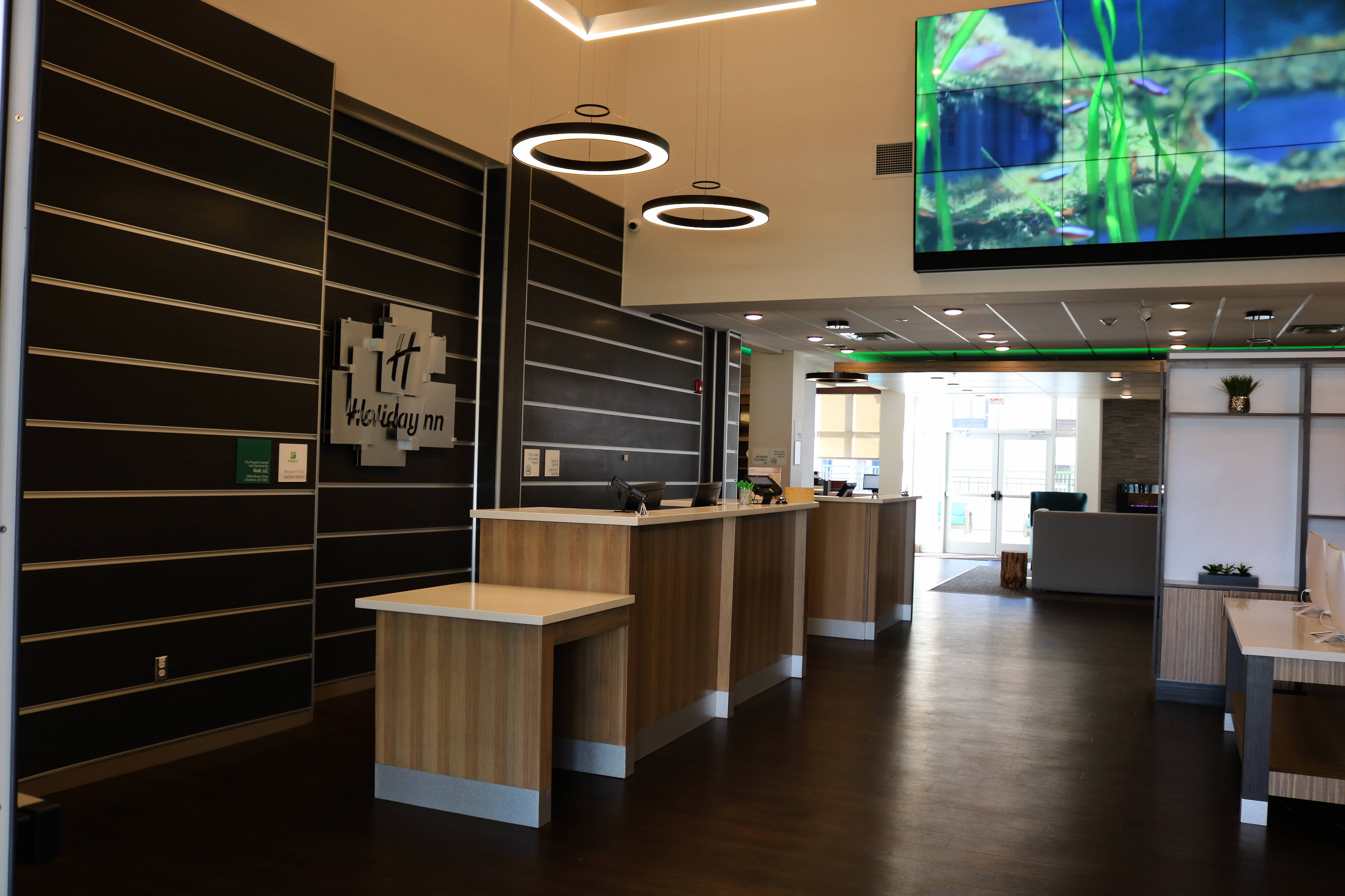 Holiday Inn Jonesboro 24/50