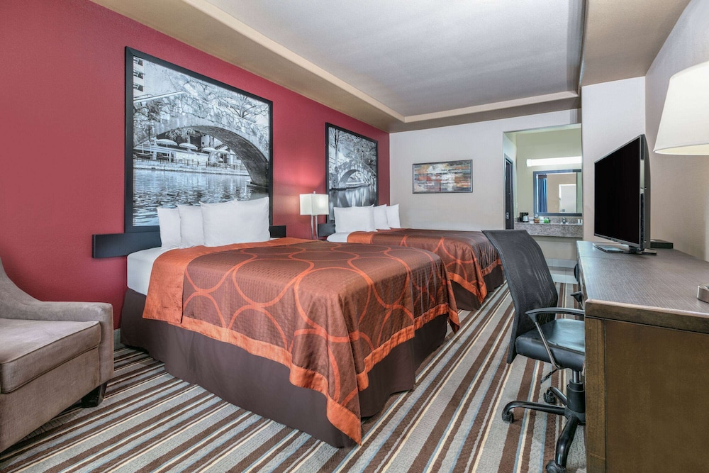 Room, 2 Queen Beds