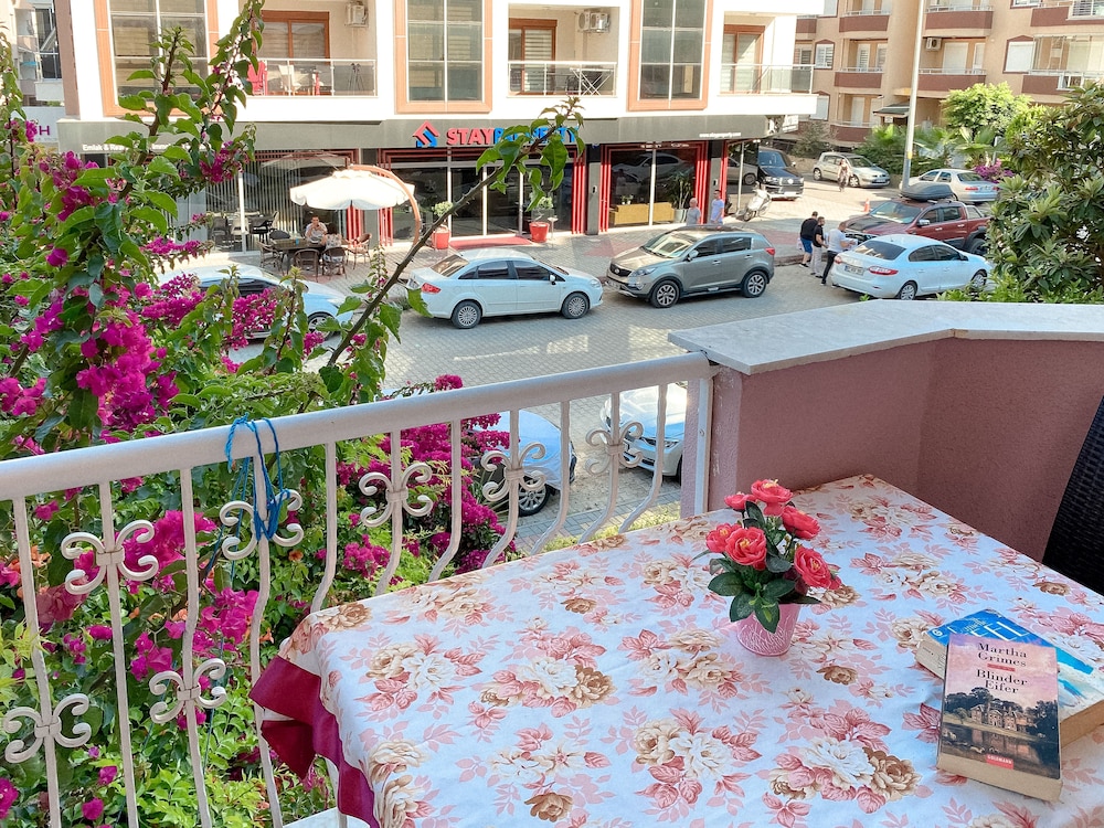 Bella Rose Apart Hotel 55/69