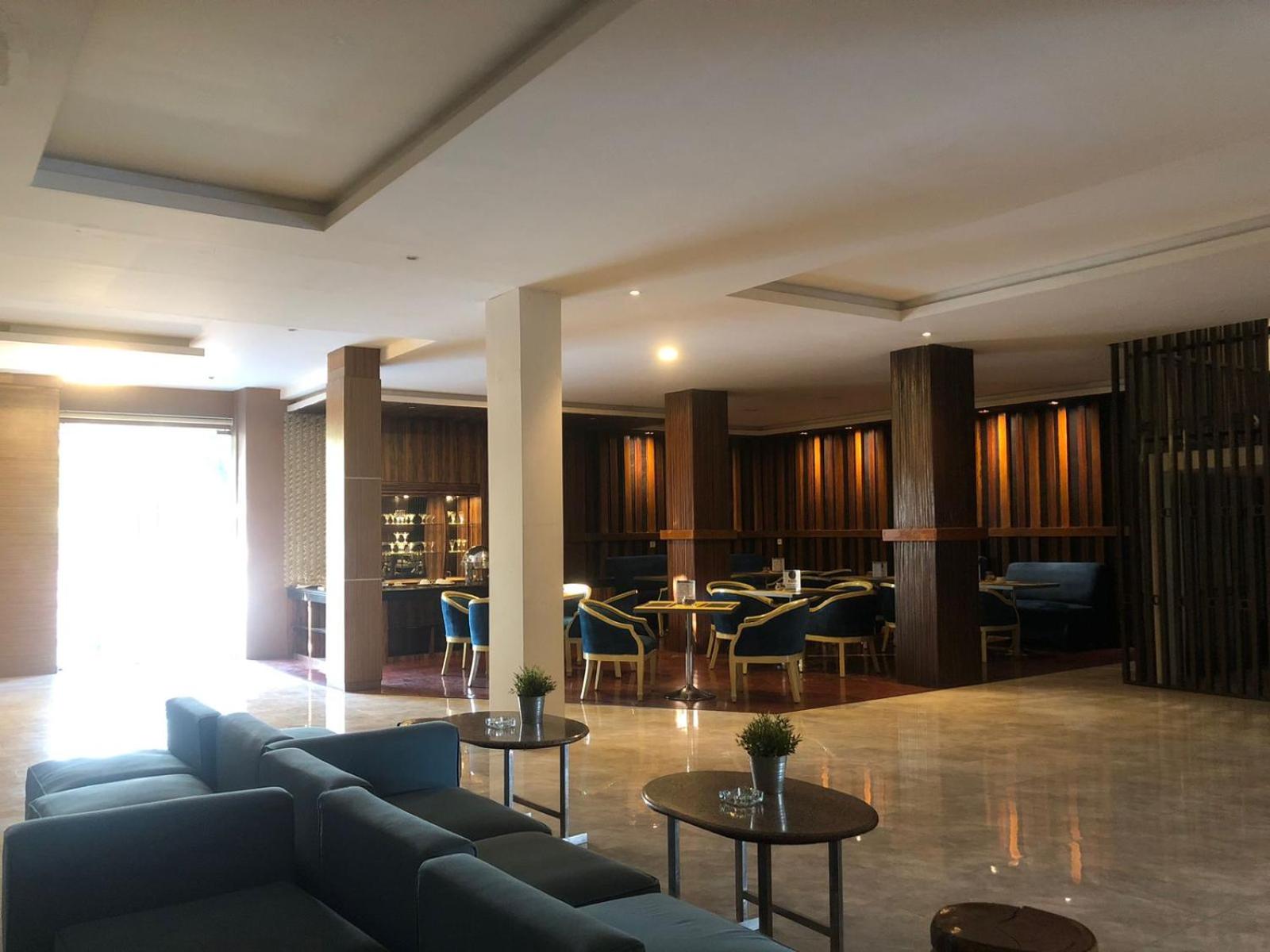 Hotel Aruni Ancol 37/50