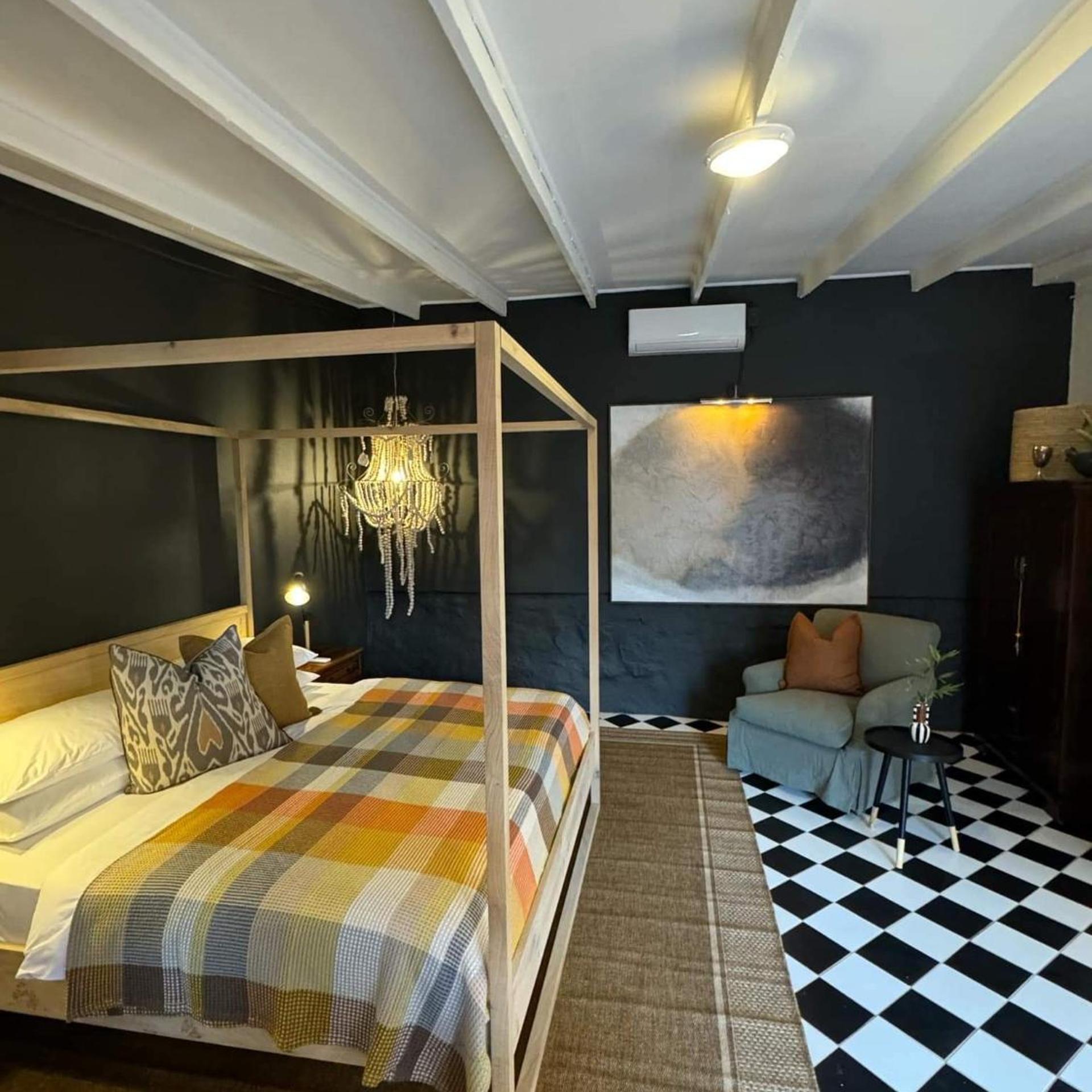 The Hanover Luxury Hotel 13/50