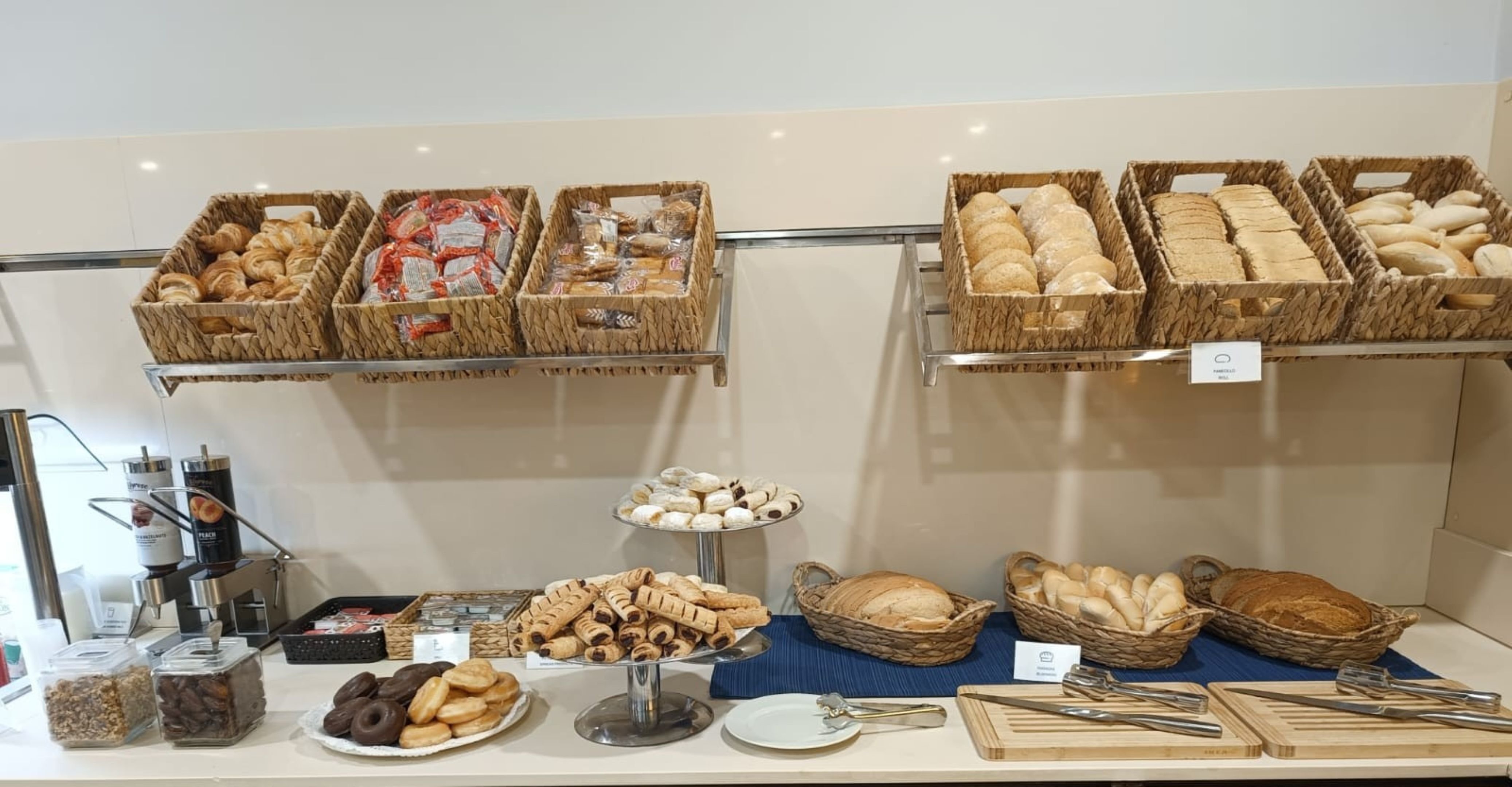 Holiday Inn Express Campo de Gibraltar Barrios 5/13