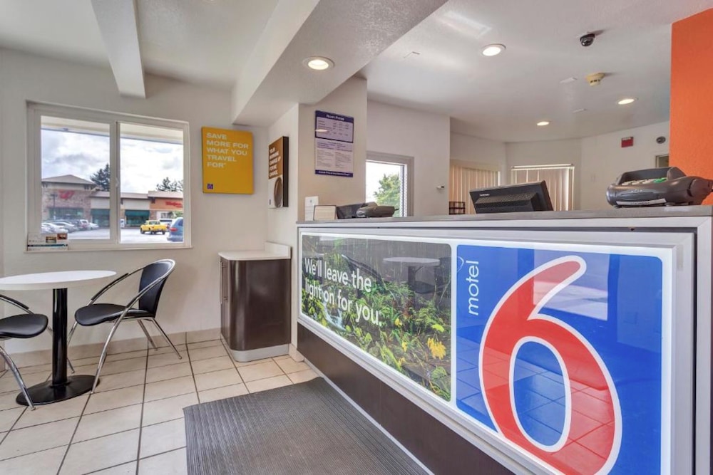 Motel6 Rohnert Park, CA 9/60