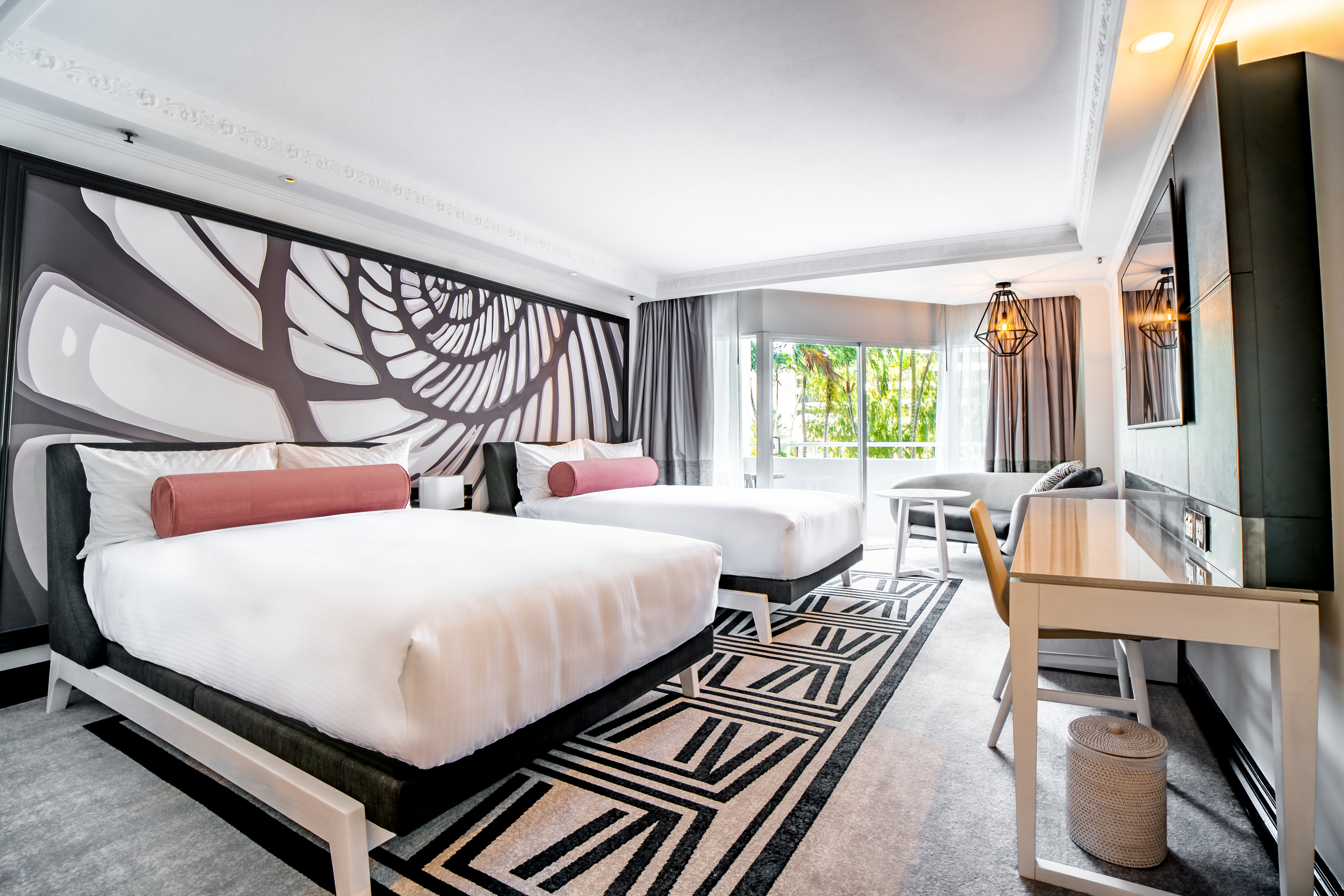 CITY, SUPERIOR, TWIN BEDS, MOUNTAIN VIEW