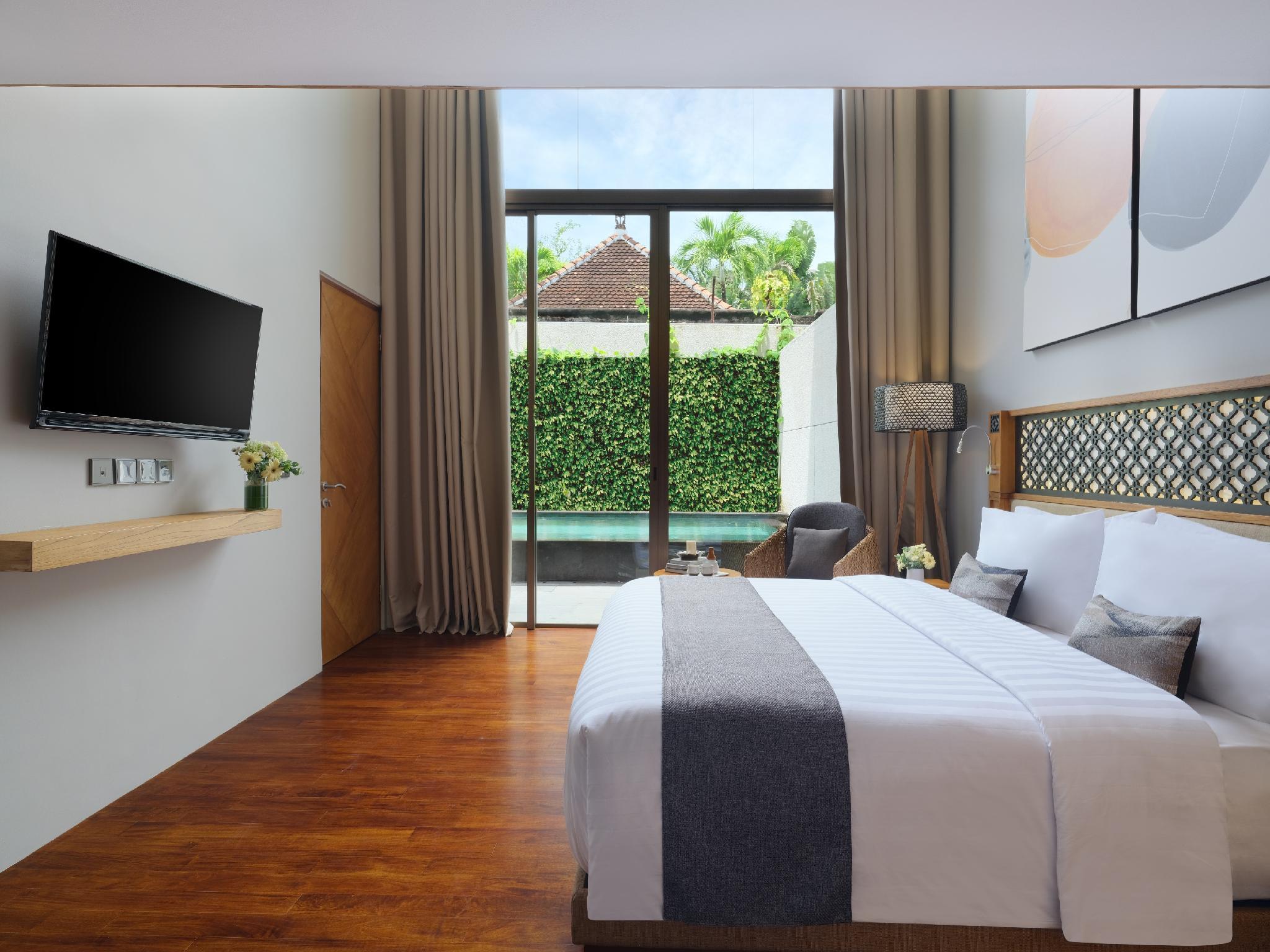 2 BEDROOMS, VILLA