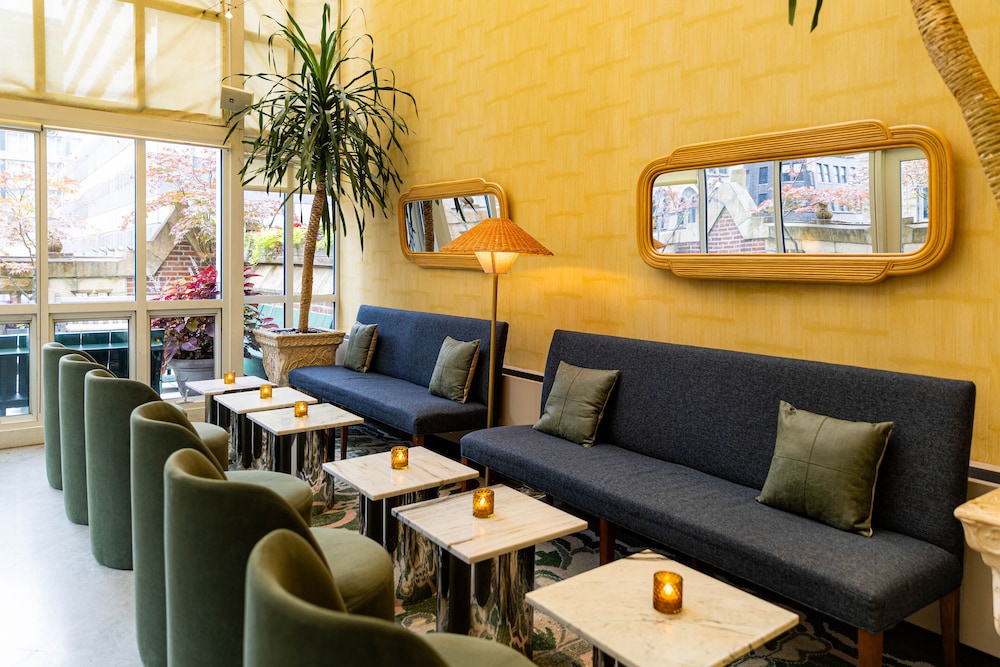 The Library Hotel 46/65