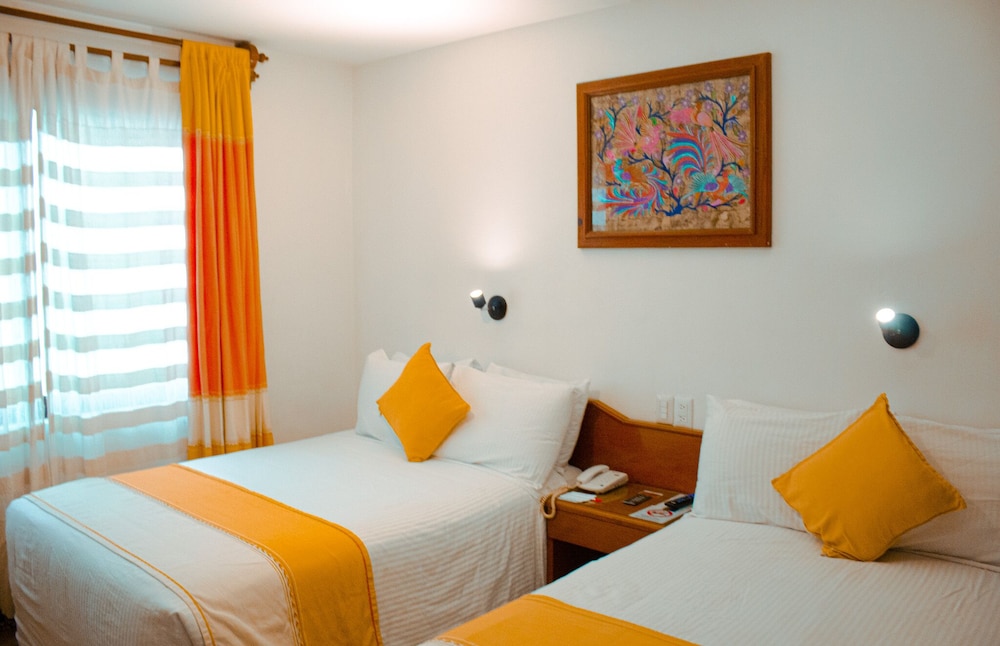 Standard, 2 Double Beds