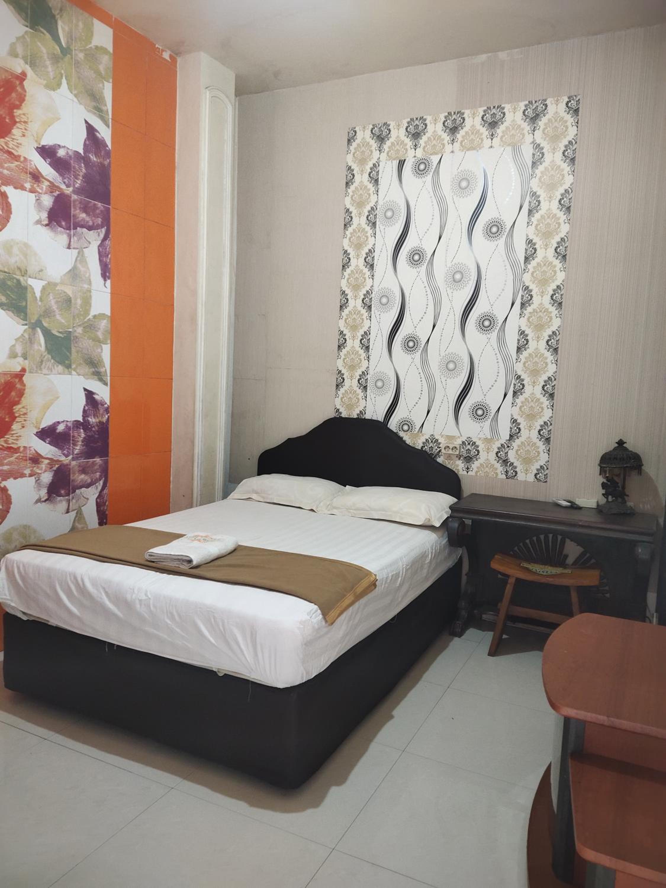 OYO 1239 Mojokerto Classic Homestay 8/41