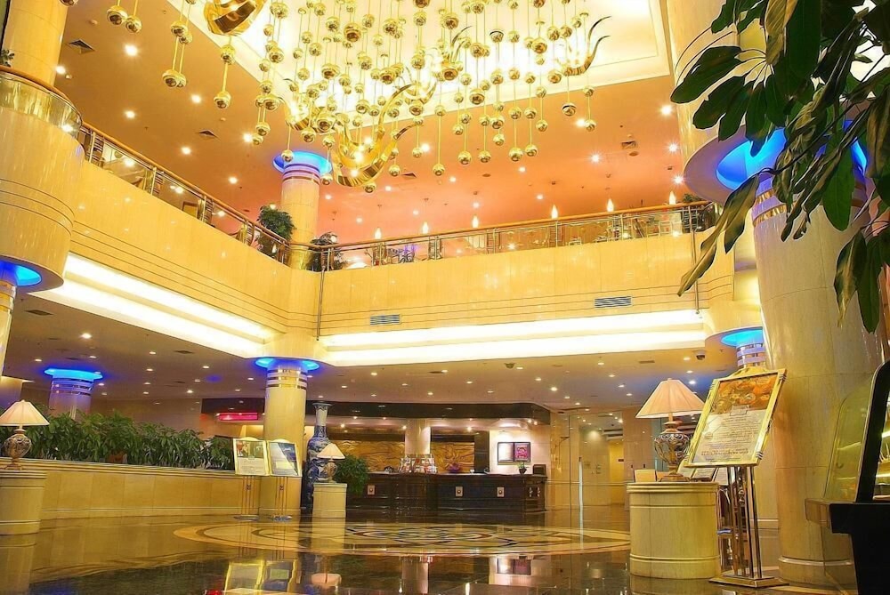 Phoenix Hotel Inner Mongolia 2/15