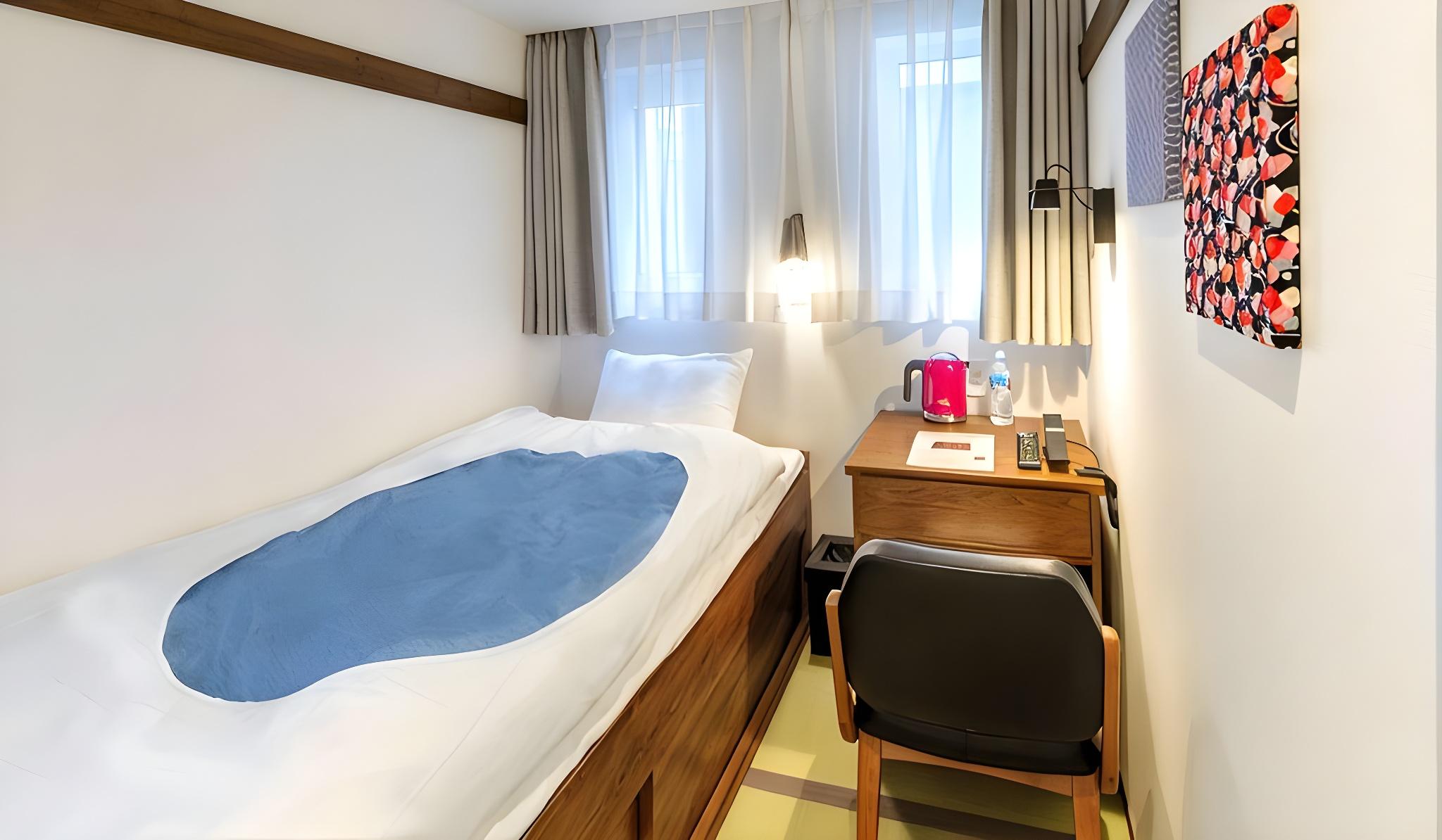 Japanese, Beach, Single, Single Bed