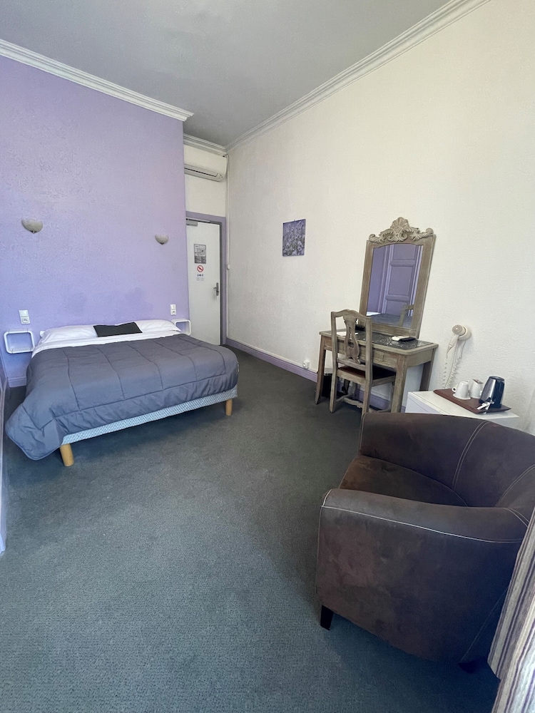 Hotel de France 29/65