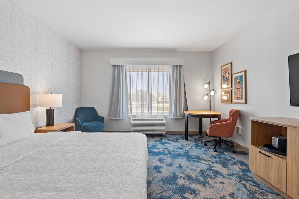 Hampton Inn by Hilton Wharton 17/40