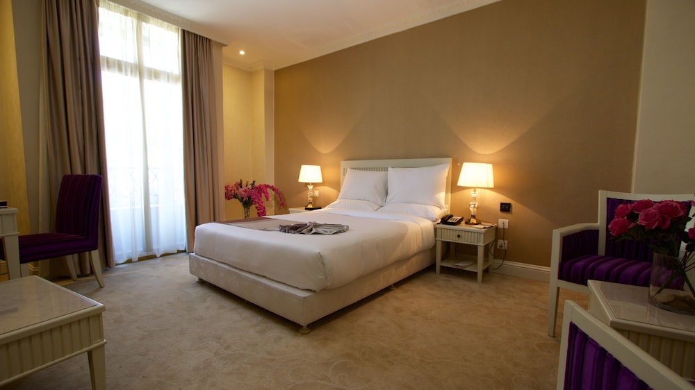 Belle Vue Hotel And Spa 17/62